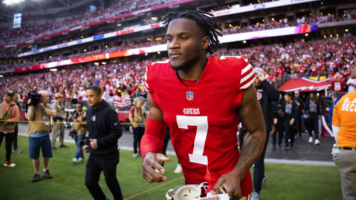 Dec 17, 2023; Glendale, Arizona, USA; San Francisco 49ers cornerback Charvarius Ward (7) against the Arizona Cardinals at State Farm Stadium. Mandatory Credit: Mark J. Rebilas-USA TODAY Sports