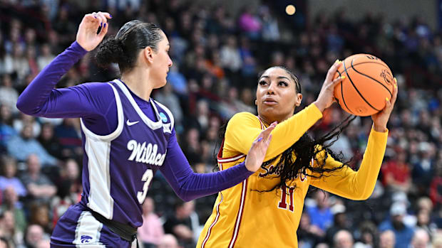 Mar 29, 2025; Spokane, WA, USA; USC Trojans guard Kennedy Smith (11) shoots against Kansas State Wildcats guard Jaelyn Glenn 