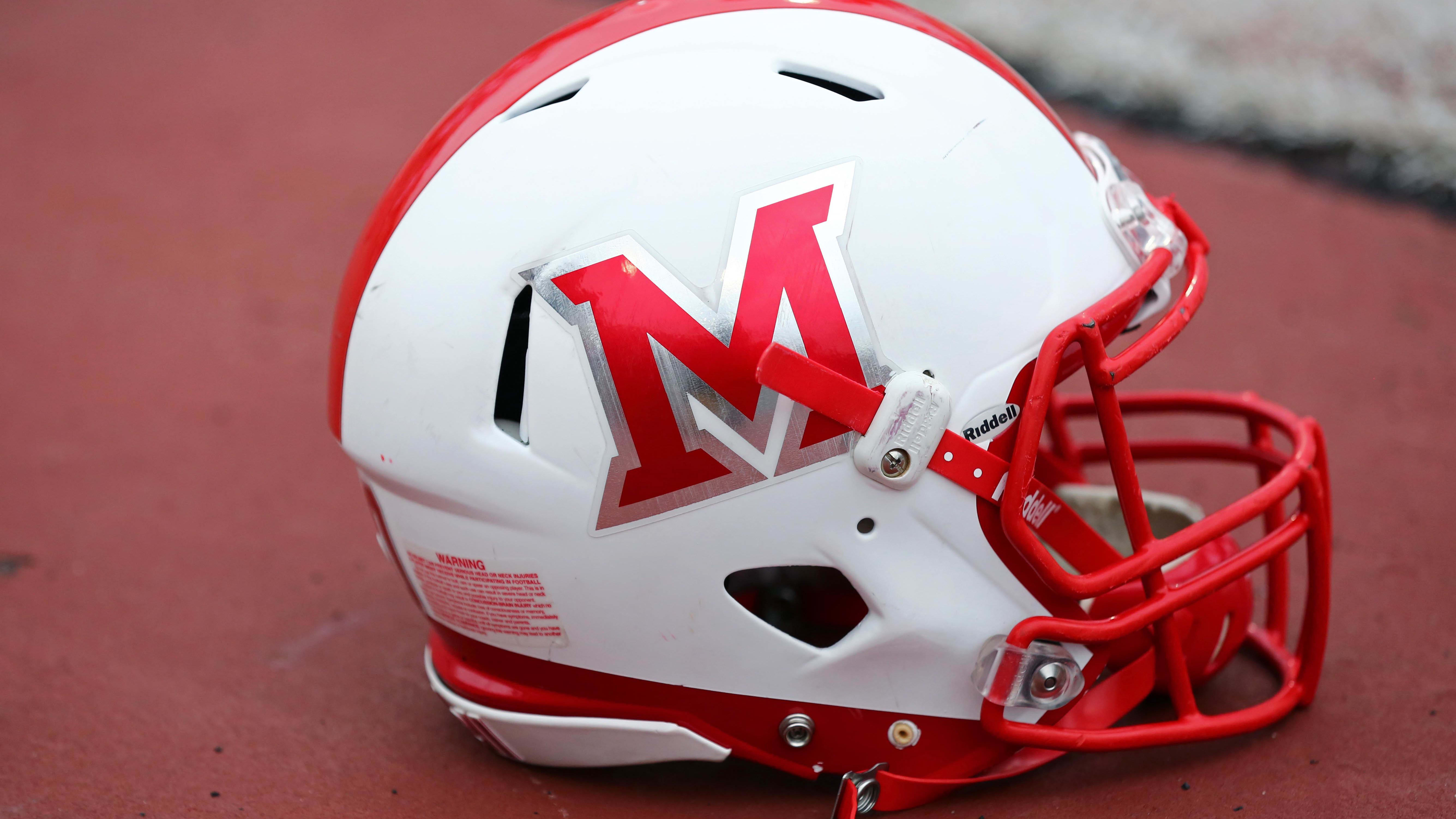 RECRUITING: 2025 3-Star Tight End Commits To Miami RedHawks