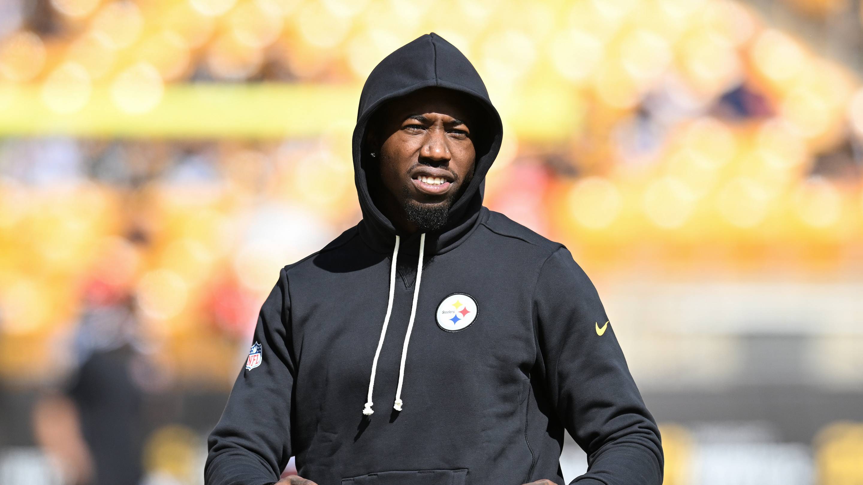 Jerry Jones Pours Gasoline on Steelers' Joey Porter Jr. Trade Talks