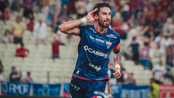 juan martín lucero, camisa 9 do fortaleza em 2025