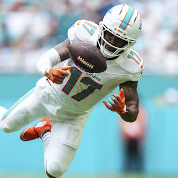 Miami Dolphins wide receiver Jaylen Waddle (17) catches a pass against the Los Angeles Chargers during the second quarter at Hard Rock Stadium. 