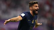 Giroud ne compte pas raccrocher les crampons avec les Bleus