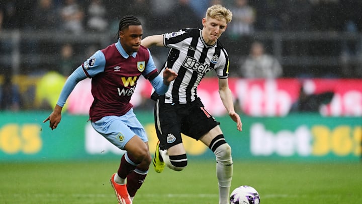Burnley FC v Newcastle United - Premier League