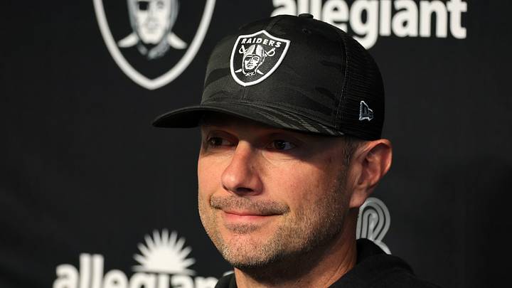 Las Vegas Raiders Introduce Geno Smith
