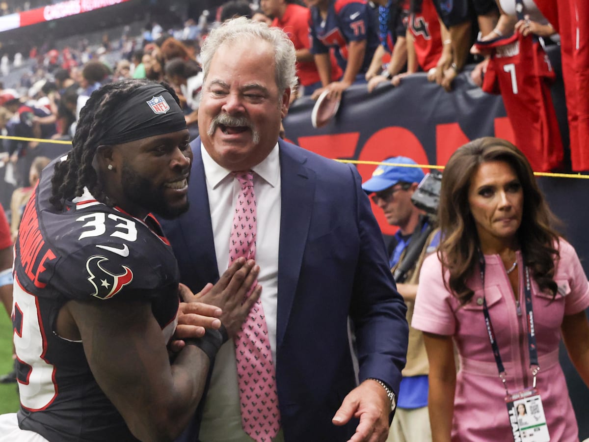 Houston Texans Make Heartwarming Gesture Amid California Fires
