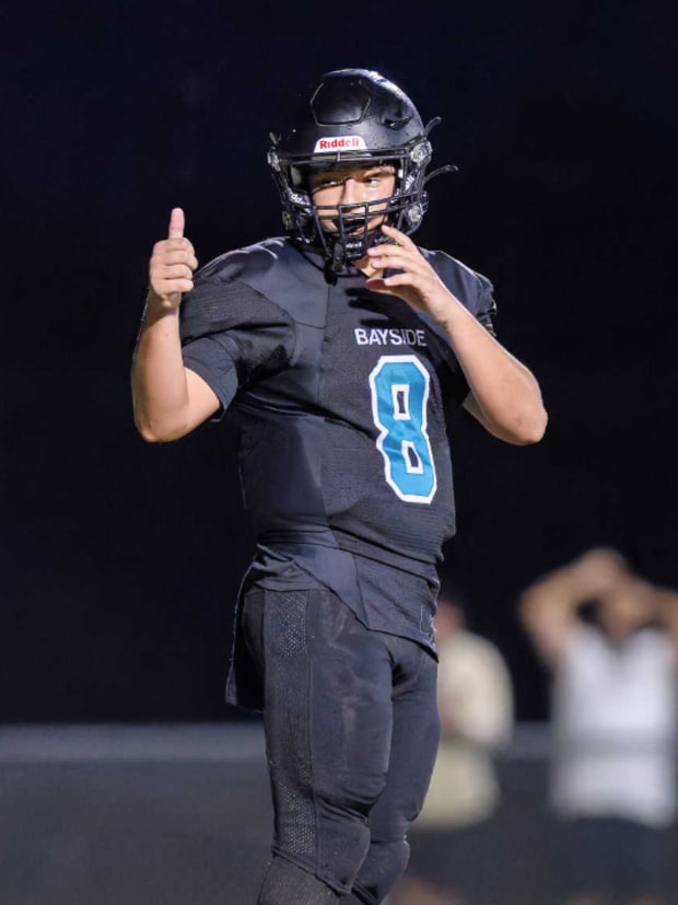 Astronaut vs. Bayside in Florida Varsity high school football clash -Sep. 26, 2025 