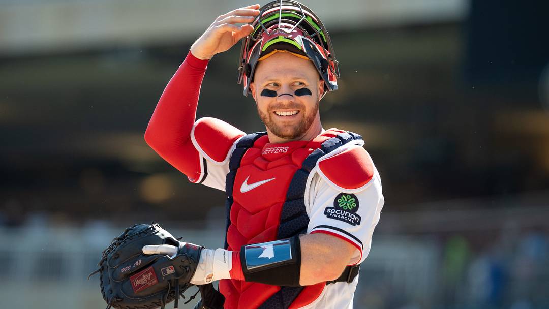 Minnesota Twins catcher Ryan Jeffers (27) prepares for the first pitch.  Credit: Matt Blewett-Imagn Images