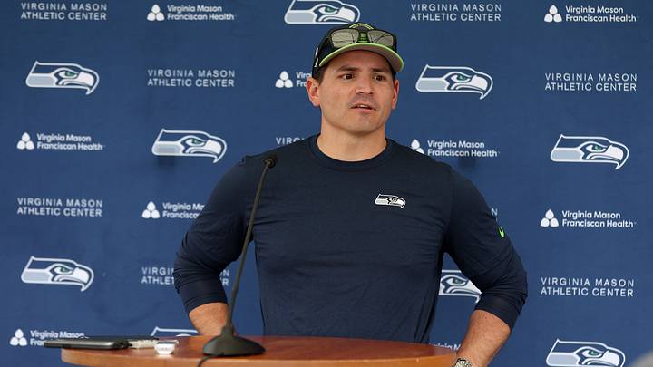 Mike Macdonald of the Seattle Seahawks