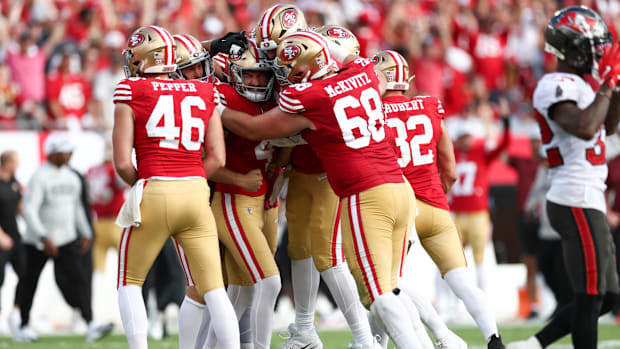 The 49ers improved to 5–4 following their win in Tampa Bay.