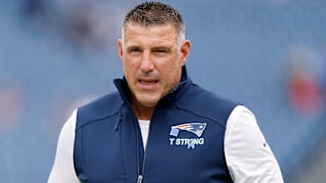 New England Patriots v Tennessee Titans