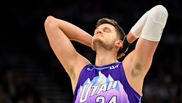 Philadelphia 76ers v Utah Jazz