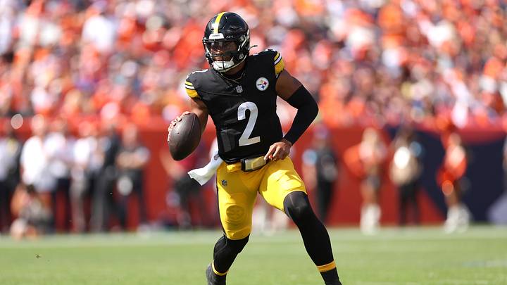 Pittsburgh Steelers v Denver Broncos