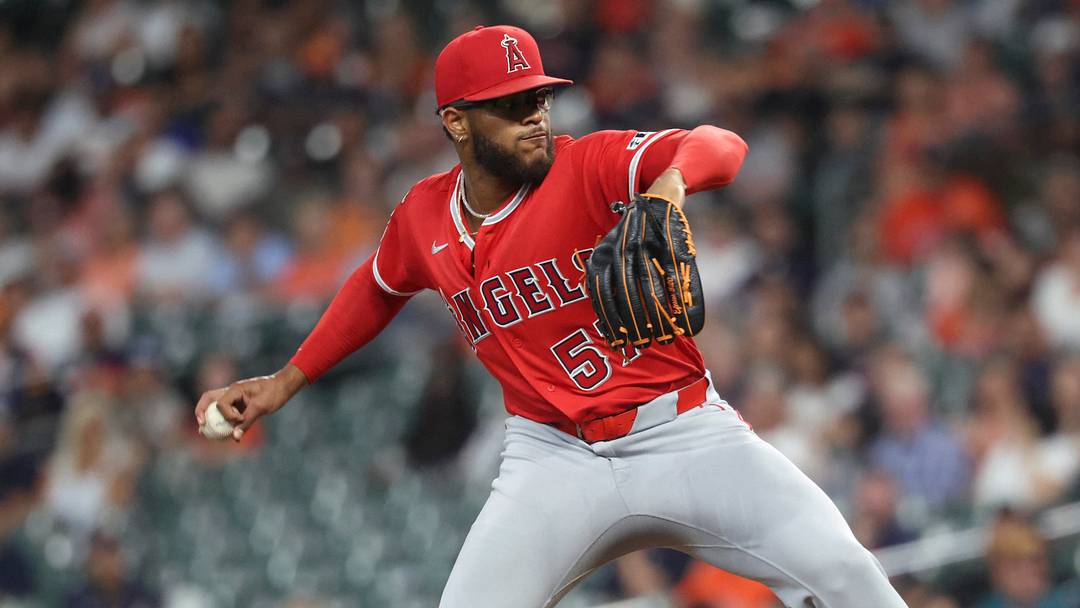 Aug 19, 2026; Houston, Texas, USA; Los Angeles Angels starting pitcher Walbert Urena (57) delivers a pitch during the second inning against the Houston Astros at Daikin Park. Mandatory Credit: Troy Taormina-Imagn Images Aug 19, 2026; Houston, Texas, USA; Los Angeles Angels starting pitcher Walbert Urena (57) delivers a pitch during the second inning against the Houston Astros at Daikin Park. Mandatory Credit: Troy Taormina-Imagn Images