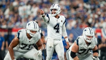 Sep 26, 2024; East Rutherford, NJ, US; Dallas Cowboys quarterback Dak Prescott (4) calls out the defense prior to the snap of the ball at MetLife Stadium. Mandatory Credit: Julian Guadalupe-NorthJersey.com