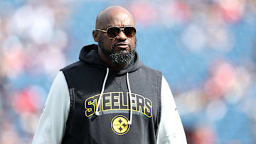 Pittsburgh Steelers v New England Patriots