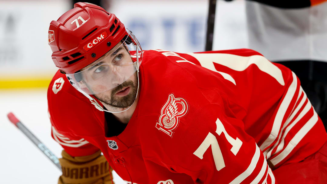 Mar 28, 2026; Detroit, Michigan, USA;  Detroit Red Wings center Dylan Larkin (71) gets set to face off in the second period against the Philadelphia Flyers at Little Caesars Arena. Mandatory Credit: Rick Osentoski-Imagn Images