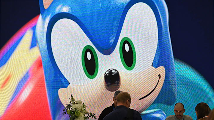 Sonic is coming for that Marvel Snap money.