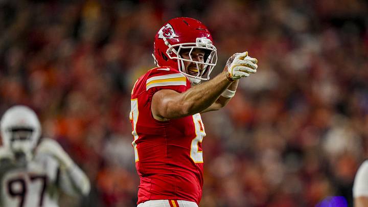 Dec 25, 2025; Kansas City, Missouri, USA; Kansas City Chiefs tight end Travis Kelce (87) celebrates after first down during the second quarter at GEHA Field at Arrowhead Stadium. Mandatory Credit: Jay Biggerstaff-Imagn Images