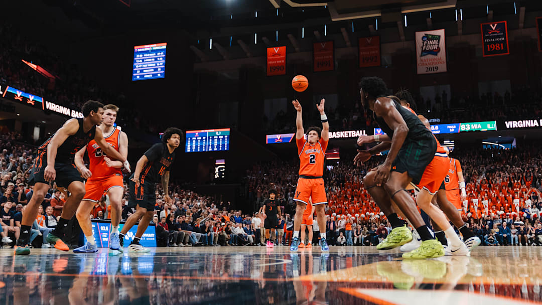 Virginia Cavaliers guard Chance Mallory 