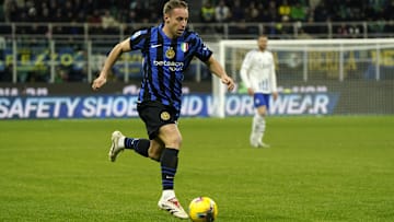 Davide Frattesi in action for Inter Milan 