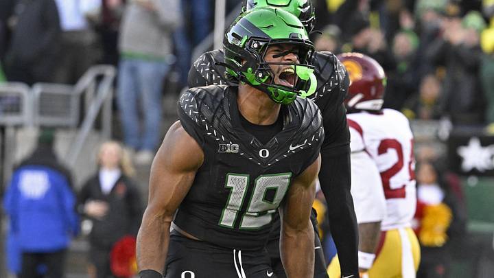 New York Jets tight end Kenyon Sadiq