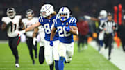 Nov 9, 2025; Berlin, GERMANY; Indianapolis Colts running back Jonathan Taylor (28) scores a touchdown against the Atlanta Falcons during the Berlin Game at Olympic Stadium. 