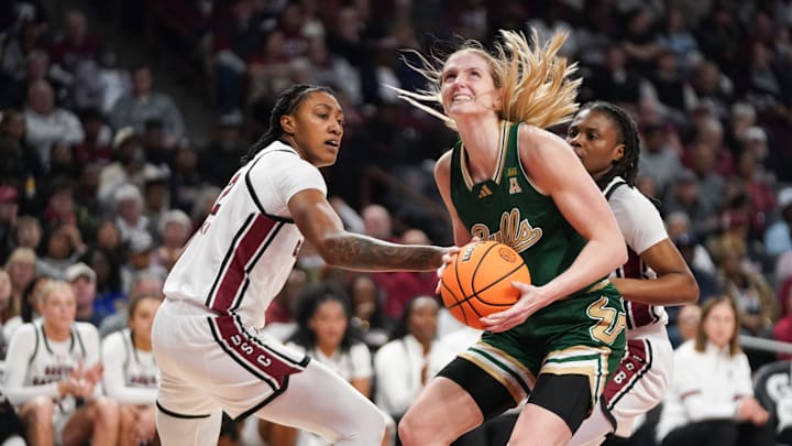 USF's Sammie Puisis, shown here against South Carolina, had a career-high 34 points in leading the Bulls past Memphjis.