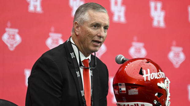 Houston Cougars head coach Willie Fritz