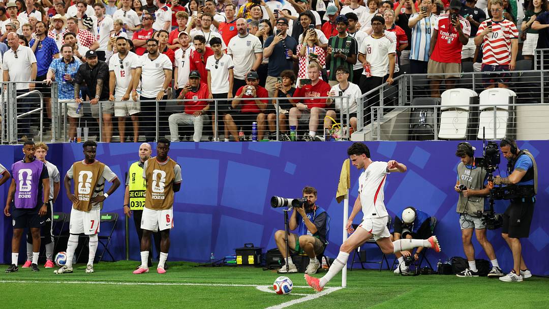 Set piece sensation Set piece sensation