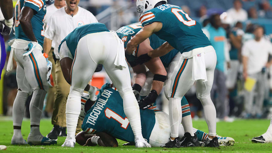 Miami Dolphins quarterback Tua Tagovailoa is injured during a game. | Sam Navarro-Imagn Images