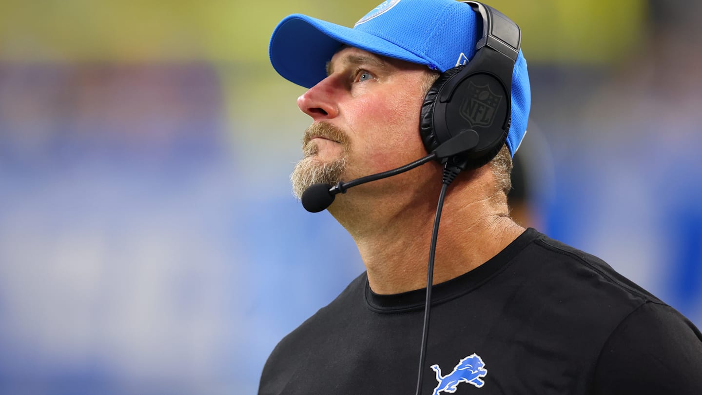 Dan Campbell menggoda bahwa pertukaran Lions untuk edge rusher 'mungkin' akan terjadi