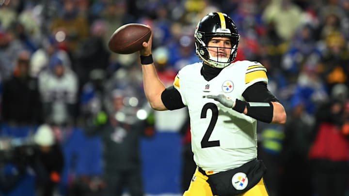 Pittsburgh Steelers' Mason Rudolph Could Take Lead Over Aaron Rodgers
