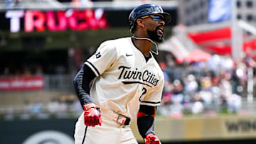 Milwaukee Brewers v Minnesota Twins