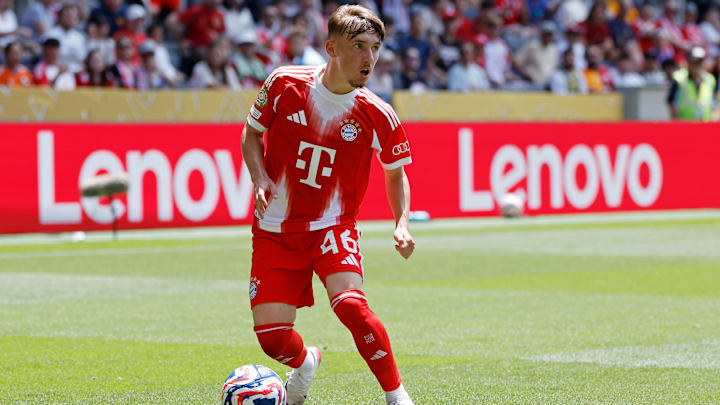 Lennart Karl überzeugte bei seinem Debüt für die Bayern-Profis. Jetzt will er mehr Spielzeit. Lennart Karl überzeugte bei seinem Debüt für die Bayern-Profis. Jetzt will er mehr Spielzeit.