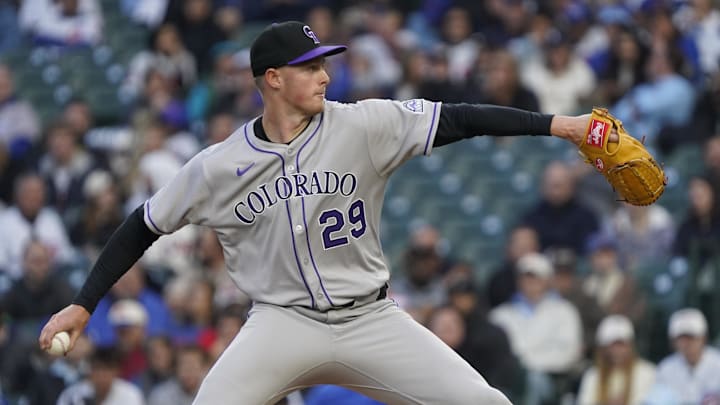 May 28, 2025; Chicago, Illinois, USA; Colorado Rockies pitcher Tanner Gordon (29) throws the ball against the Chicago Cubs during the first inning at Wrigley Field. May 28, 2025; Chicago, Illinois, USA; Colorado Rockies pitcher Tanner Gordon (29) throws the ball against the Chicago Cubs during the first inning at Wrigley Field.