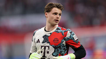 Jonas Urbig befindet sich auf einem guten Weg