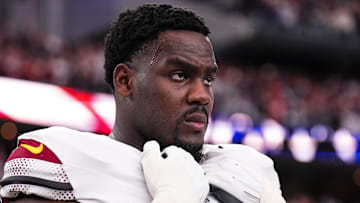 Washington Commanders offensive lineman Chris Paul