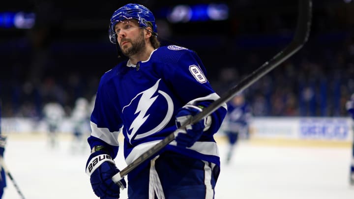 Vegas Golden Knights vs Tampa Bay Lightning odds, prop bets and predictions for NHL game tonight. Vegas Golden Knights vs Tampa Bay Lightning odds, prop bets and predictions for NHL game tonight.