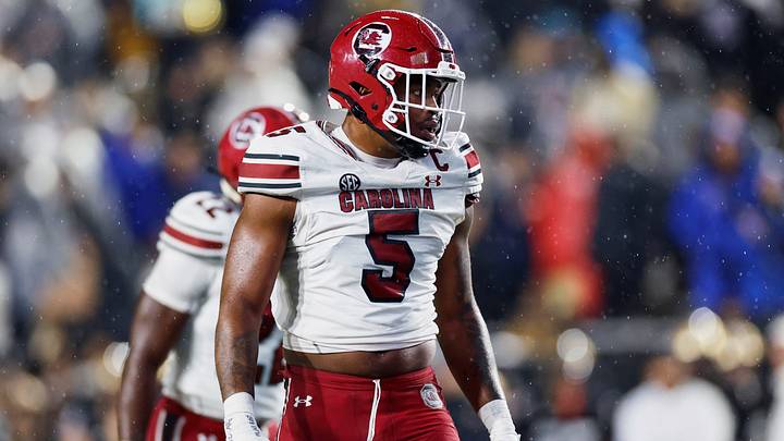Los Angeles Chargers edge Kyle Kennard