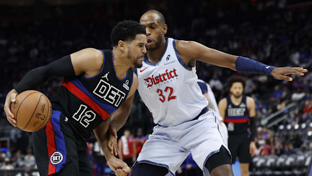 Washington Sorcerer striker Khris Middleton