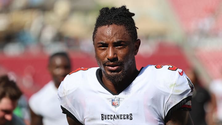 Sep 29, 2024; Tampa, Florida, USA; Tampa Bay Buccaneers safety Jordan Whitehead (3) against the Philadelphia Eagles during the second half at Raymond James Stadium. Mandatory Credit: Kim Klement Neitzel-Imagn Images