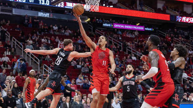 Jan 24, 2024; Houston, Texas, USA; Portland Trail Blazers guard Malcolm Brogdon (11) shoots