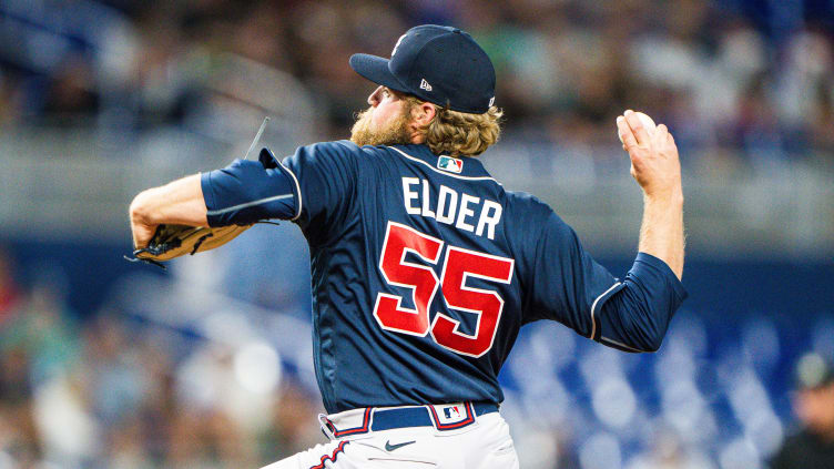 Atlanta Braves v Miami Marlins