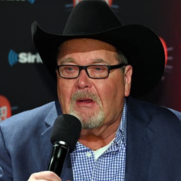 Wrestling commentator Jim Ross speaks at a SiriusXM event.