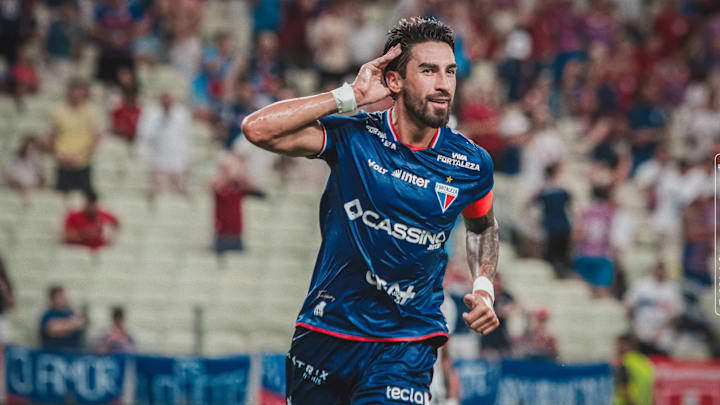 juan martín lucero, camisa 9 do fortaleza em 2025