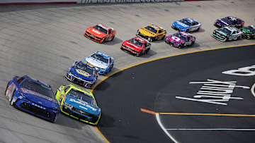 Denny Hamlin, Ryan Blaney, Chase Elliott, Food City 500, Bristol Motor Speedway, NASCAR
