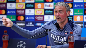 FBL-EUR-C1-PSG-PRESSER