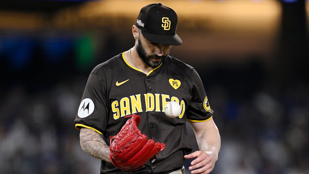 Division Series - San Diego Padres v Los Angeles Dodgers - Game 2