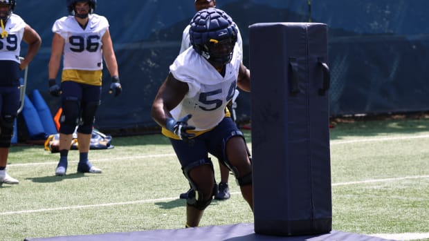 West Virginia University defensive lineman Fatorma Mulbah